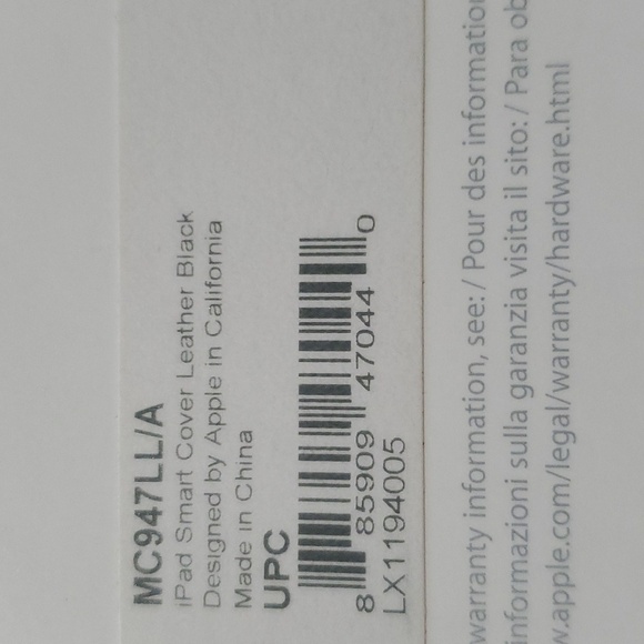 Apple MC949LL/A iPad 2,  Leather Smart Cover - Picture 6 of 6